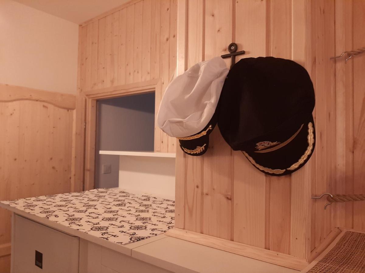 Admiral Apartman Makó Bagian luar foto